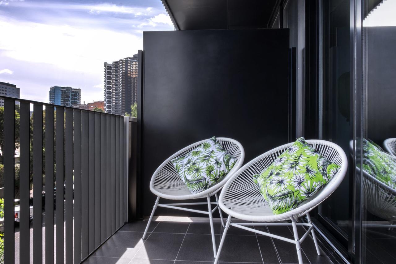 Roomerang At Momentum Apartments 2 Melbourne City Exterior foto
